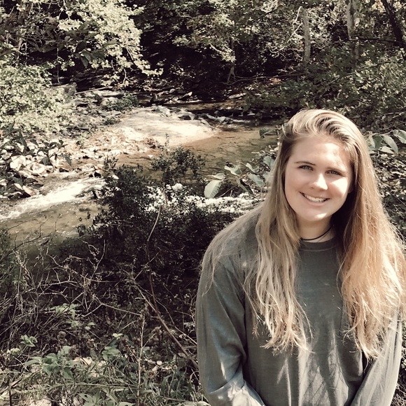 Meet your Posher, Riley - Picture 1 of 1